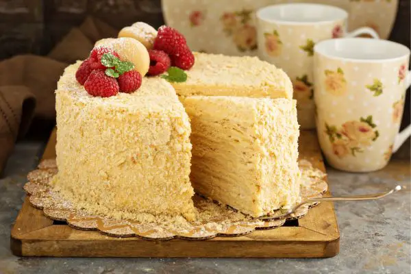 பட்டர்ஸ்காட் கேக் (Butterscotch Cake)